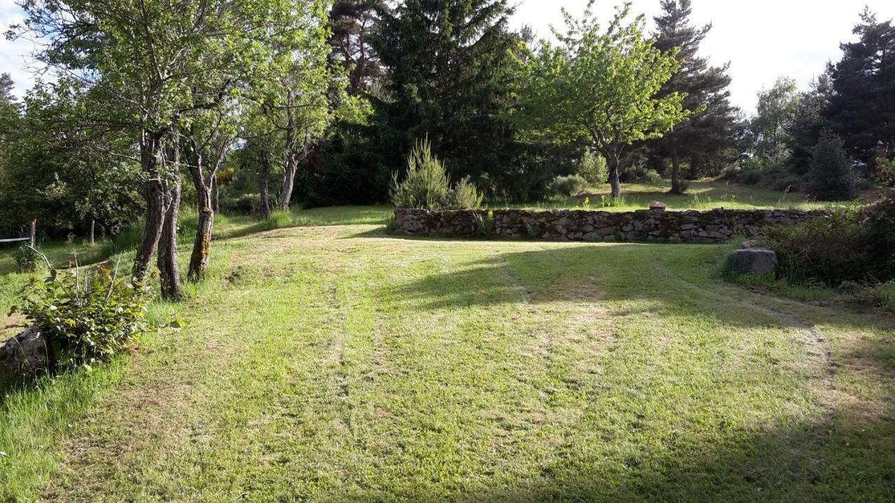 Se Reconnecter A La Nature Au Gite 3 Etoiles De Montager A Saint Andre De Chalencon Exterior foto